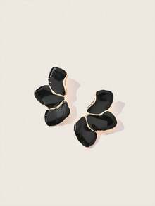 Valisandre 1 Pair Fashionable & Elegant Enameled Metal Floral Earrings - Black - View 5