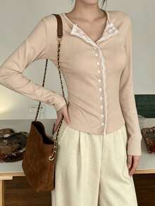 Elegant Lace Patchwork V-Neck Long Sleeve T-Shirt Women's New Design Slim Fit Flattering Cardigan Top - Apricot - View 3