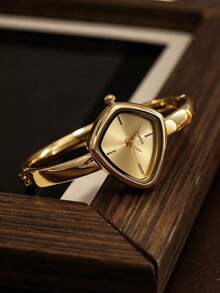 1Pc Women Quartz Watch Small Round Roman Numeral Dial Fixed Strap Vintage British Style Ideal For Festivals Parties And Weddings Perfect Gift - Gold - View 2