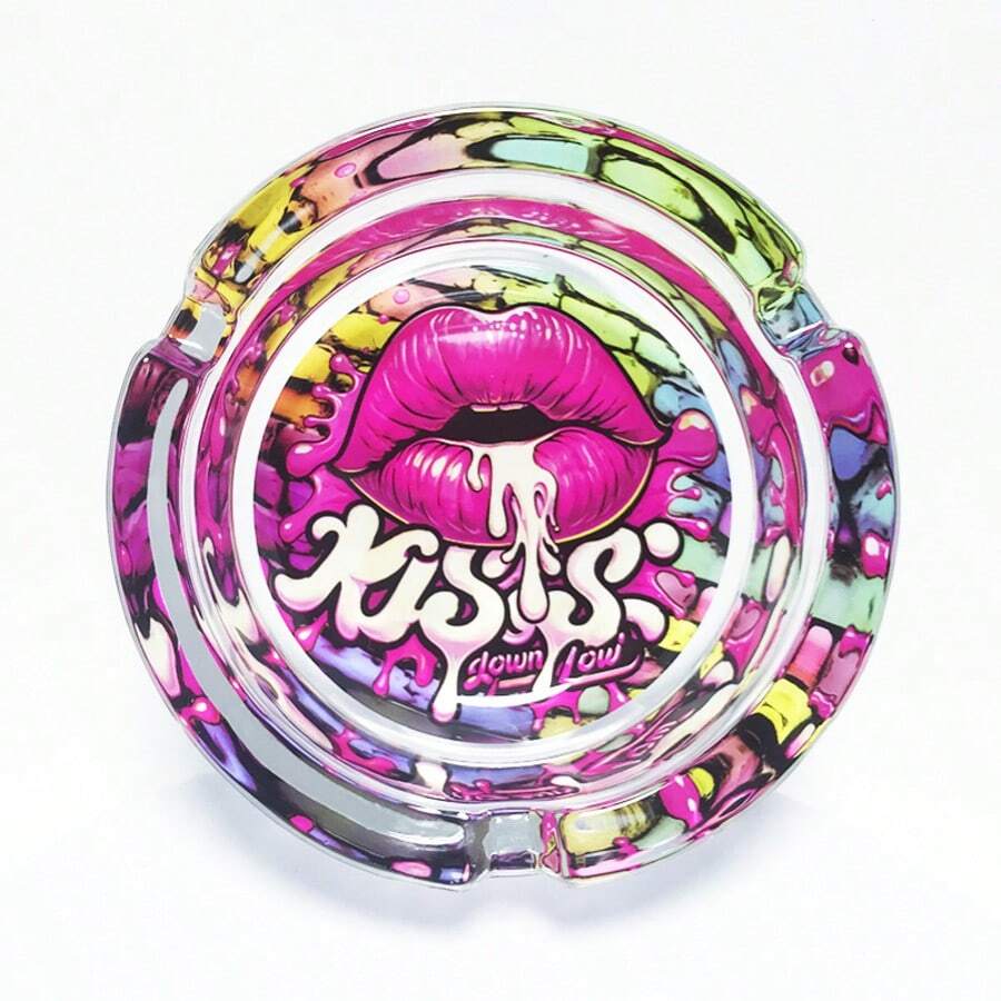 Sexy Red Lips Creative Design Fashion Glass Ashtray, 3.34 Inch Transparent Round Ashtray, Perfect For Home, Hotel And Bar Use, Decorative Ashtray, Gift For Friends