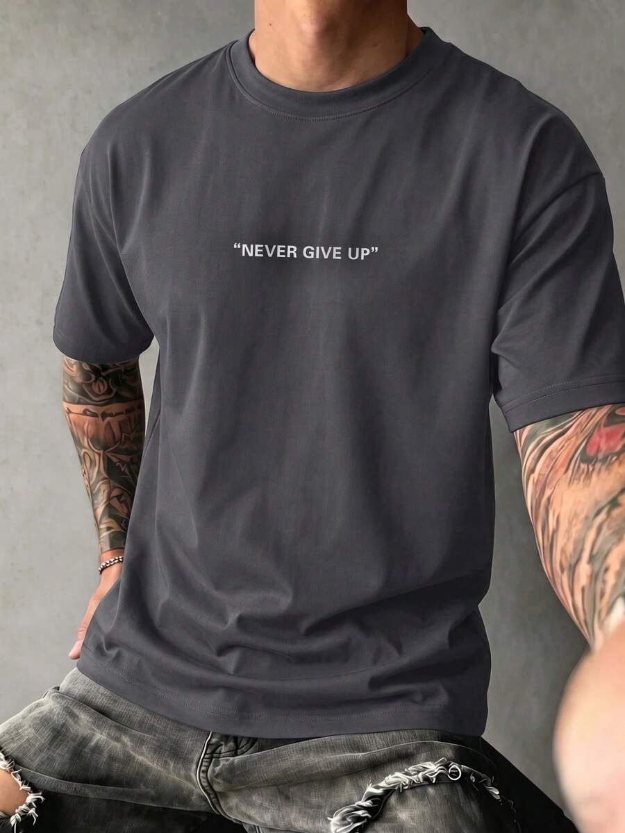 Men's Fashionable Versatile Daily Commute "Never Give Up" Printed Fitted Crew Neck Short Sleeve T-Shirt, Summer - Dark Grey - View 1