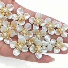 30pcs Faux Pearl Rhinestone Decorated Flower Design Hat Dress Decorative Buttons DIY Handmade Craft Accessories - Four-petal Flower - View 2