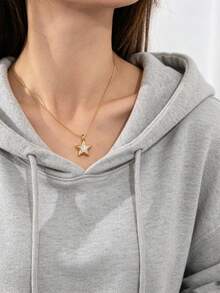 1pc European & American Fashion Five-Pointed Star Pendant Necklace, Stainless Steel Necklace, Suitable For Daily Wear - Star Zirconia Necklace - View 4