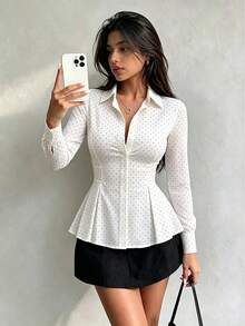 女款初秋時尚休閒修身白色長袖襯衫，百搭，適合約會、辦公通勤、日常穿著 - 波點黑白 - 查看 3