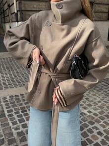 Jaket Wol Berkerah Tegak dengan Desain Vintage dan Sabuk, Pakaian Kasual untuk Bandara, Gaya Kampus - Khaki - View 2