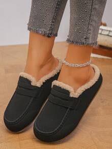 Women's Thermal Lined Loafer Mule Slippers, Faux Suede Closed-Toe Flat Warm Outdoor Thermal Slippers - Black - View 4