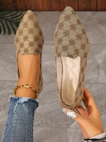 Khaki Monogram Print Women's Flat Shoes, Simple Pointed‑Toe Slip‑Ons, Versatile Casual Footwear For Daily Commuting - Khaki - View 3
