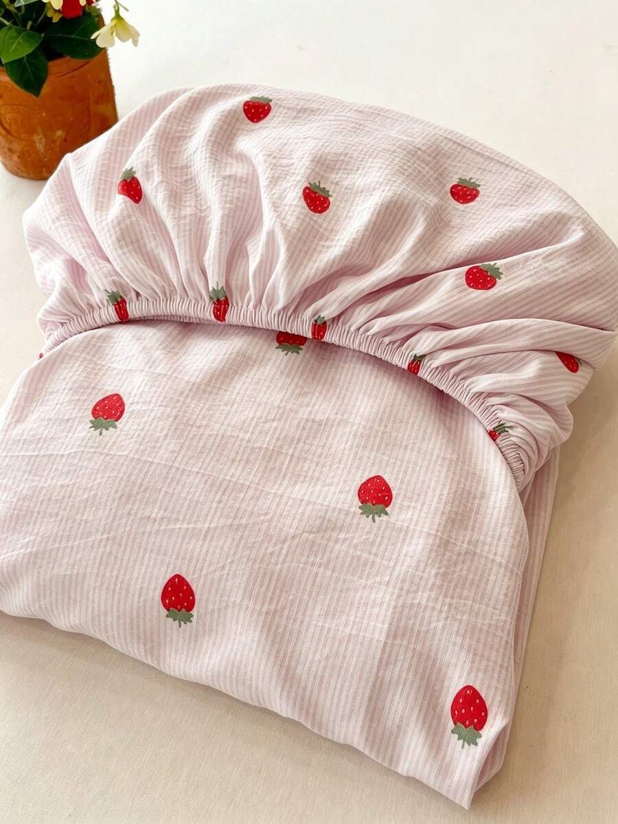 1pc Pink Strawberry Print Single Fitted Sheet, Simple Cute Double Layer Gauze Polyester Fitted Sheet Suitable For All Seasons, Soft And Breathable, Machine Washable - Pink - View 1