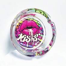 Sexy Red Lips Creative Design Fashion Glass Ashtray, 3.34 Inch Transparent Round Ashtray, Perfect For Home, Hotel And Bar Use, Decorative Ashtray, Gift For Friends - Colorful - View 3