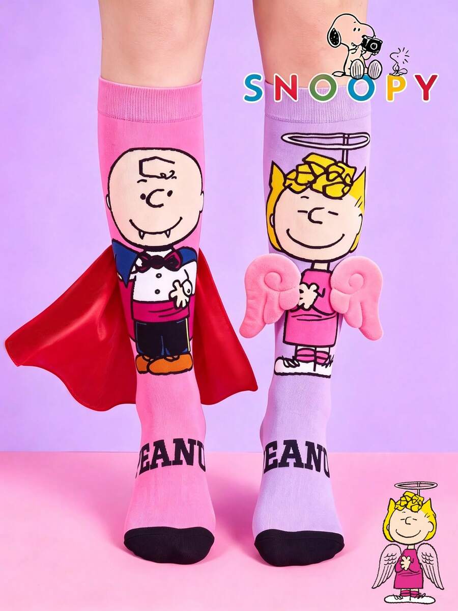 1 Pair Snoopy 3D Decorative Children's Socks, Christmas Creative 3D Cape Kids Leg Socks, Gift Socks - Multicolor - View 1