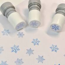 1pc Christmas Snowflake Stamp - Diary Stamp, Scrapbooking, Embossing, Scrapbook Stamp, Creative Seasonal Stamp, Suitable For Handicrafts, Teacher Encouragement Stamp, Suitable For Diary, Envelope, Note Stamp, Plastic Material - Snowflake Stamp - View 7