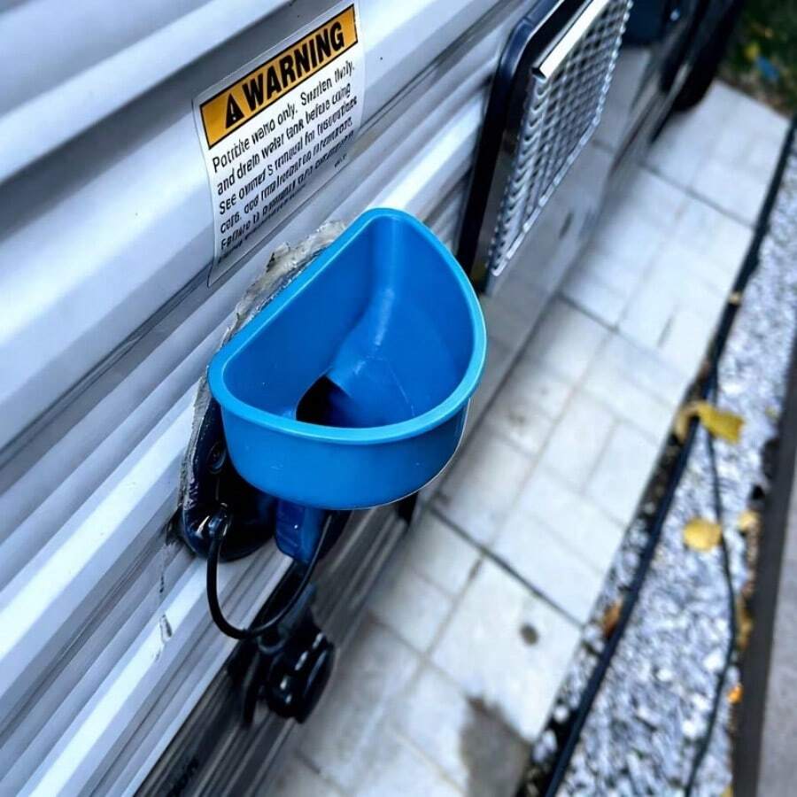 Phễu đổ đầy bình chứa nước ngọt mới, phù hợp cho nhiều loại xe RV và rơ-moóc, in 3D - A - Xem 1
