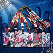 Disney 1 dây đeo thẻ Spider-Man màu xanh và hồng rực rỡ với nhân vật hoạt hình, chất liệu PVC, phù hợp cho thẻ ID và thẻ nhân viên, bao đựng thẻ ID, thiết kế vui nhộn, bền bỉ, phụ kiện Spider-Man cho fan Marvel - Nhiều màu - Xem 1