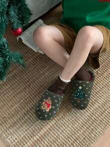 XIXITIAO Cute Christmas Doll Winter Closed‑Toe Home Slippers, Soft Sole Cozy Warm Indoor House Slippers - Green - View 9