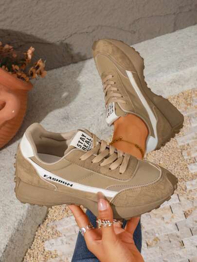 New Khaki Thick Sole Women's Shoes, Lace-Up Low-Top Thick Sole Casual Sports Shoes, Suitable For Autumn Daily Outings And Commuting, Khaki Color Retro Versatile Women's Casual Shoes