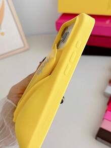 1PC Minimalist Silicone Creative Phone Case With Lipstick Holder Compatible With Apple 16/15/14/13 Pro Max/12 Solid Color Full Coverage Anti-Drop Soft Shell 17/17 Air/17 Pro/17 Pro Max, Compatible With Iphone 18 Pro Max 18 Pro Smartphone Protective Case (Lipstick Not Included) - Yellow - View 4
