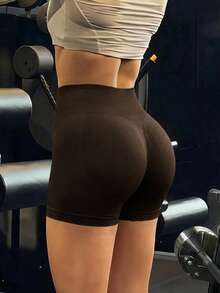 女款休閒運動無縫提臀高腰短褲，純色柔軟修身運動緊身褲，適合瑜伽、健身房、日常穿著、跑步 - 巧克力棕 - 查看 5
