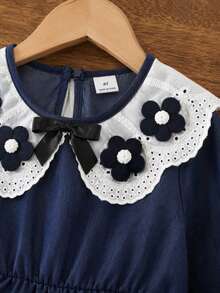 Autumn New Girls Toddler Imitation Denim Dress With Ruffled Collar, 3D Flower Bow, Long Sleeve, Sweet Versatile Loose Comfortable Breathable For School, Daily Wear And Outings - Blue - View 5