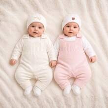 Kit 2 Jardineiras Tricot Romper Vira Pe Macacão Bebe Menina Menino Maternidade - Off-White / Rosa Nenê - Visão 2