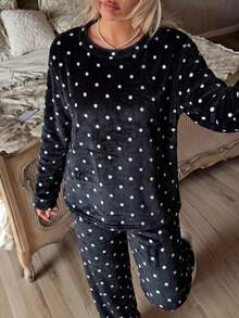 2pcs Women Winter Mini Polka Dot Print Flannel Fleece Warm Long Sleeve Pants Pajama Set - Black - View 3
