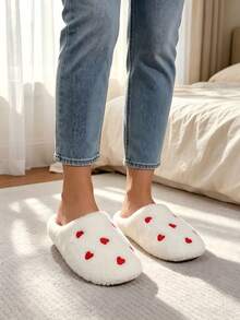 Soft Non-Slip Slip-On Design, Heart Embroidery, Pure Thermal Slippers, Vintage Style, White Base With Red Heart Pattern, Suitable For Halloween Party, Back To School Dorm Life, Autumn/Winter Bedroom Use - B - View 3
