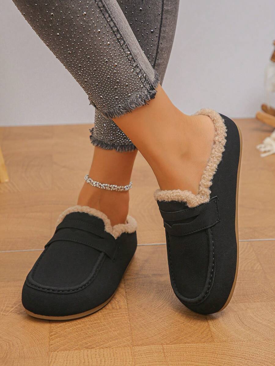 Women's Thermal Lined Loafer Mule Slippers, Faux Suede Closed-Toe Flat Warm Outdoor Thermal Slippers - Black - View 1