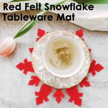 1/4/8/12pcs Christmas Red Snowflake Felt Coasters, Hollow Snowflake Coasters, Holiday Tabletop Decor Coasters, Christmas Decoration, Christmas Tableware, Holiday Christmas Tabletop Decor, Suitable For Home And Tabletop Arrangement - Multicolor - View 7