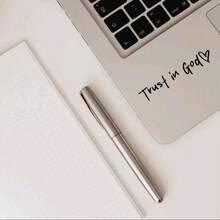 2pcs "Trust In God" PVC Sticker, White / Black, Self‑Adhesive Glossy Finish, Suitable For Rearview Mirror, Church, Home, School & Office Decoration - A - View 4