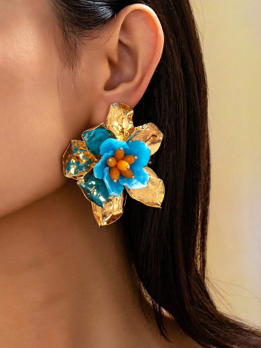 1 Pair Vintage Gilded Blue Flower Earrings, Heavy-Duty 3D Floral Design With Purple Tang Flower And Orange Bead Stamen, Luxury Exaggerated Earrings - Blue - View 1