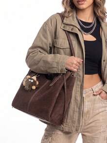 Tas jinjing wanita bergaya retro dengan satu bahu, dilengkapi detail pom-pom dan rumbai, terbuat dari kulit PU berwarna kopi, cocok untuk belanja sehari-hari. - Kopi - View 5