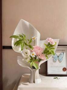 1pc Creative Bouquet-Shaped Vase For Flowers ,Stylish And Simple Home Decor, Suitable For Office, Living Room, Bedroom Desktop Decoration,.Center Pieces For Table,And The Best Gift For Friends. - Multiple Styles - View 5