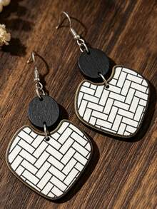 1 Pair Printed Black & White Woven Heart Double Layer Wooden Earrings, Vintage Geometric Minimalist Texture Bohemian Earrings - Black and White - View 4