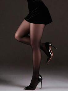 The Secret To Bare Legs: Ultra-Thin & Breathable, Flawless Makeup Look, Like Invisible (Disposable Socks, Easy To Snag, Be Careful When Wearing, Not Recommended To Purchase) - Black - View 2