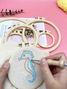 [10pcs]Bamboo-Style Round Embroidery Hoops With Metal Screws, Adjustable Tension, 5 Sizes Available: 7/9/12/16/20cm, Can Be Used Directly As Fabric Wall Art After Embroidery, Suitable For Wall Hanging Decoration, Practical Embroidery Accessory - Faux Bamboo Round Embroidery Hoop, 10-pack - View 4
