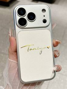 [Customized] Personalized Custom Letter Engraved Minimalist Leather Texture Artificial Leather Phone Case Compatible With IPhone 18 17 Pro Max 17 Pro 16 15 14 13 12 Pro Max Shockproof Protective Shell - White - View 2