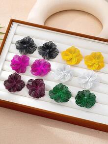 1 Pair High-End Heavy Metal Gold Brushed Flower Pendant Earrings, Suitable For Women's Daily And Party Wear - Green - View 2