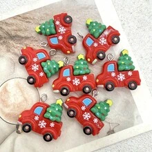 6 món charm cây thông Noel bằng nhựa resin, phù hợp làm trang sức DIY, phụ kiện tiệc, bông tai, dây chuyền, phụ kiện túi xách - Mặt dây chuyền cây thông Noel hình ô tô hoạt hình - Xem 4