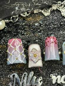10片手工全包短款鴨嘴甲穿戴甲，灰藍色，3D花朵與玫瑰與水鑽裝飾，可拆卸可重複使用，四種尺寸可選，Y2K閃亮仙女風假指甲，適合派對與日常配戴 - 霧霾藍 - 查看 7
