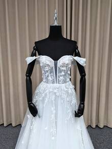 YOUKEFEIER 優雅露肩深V領蕾絲刺繡性感白色長款婚紗禮服，適合戶外與室內婚禮及宴會 - 白色 - 查看 5
