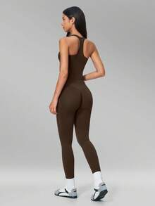 MFVIM 女款無縫瑜伽套裝，露背緊身百搭瑜伽運動服，戶外跑步運動套裝，背心 + 長褲 2 件套 - 巧克力棕 - 查看 8