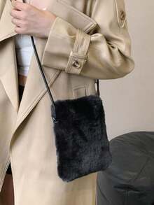 BAILEE Minimalist Fashion Solid Color Faux Fur Shoulder Bag, Soft Plush, With PU Strap, Portable, Suitable For Matching Outfits, Also Suitable As A Gift - Multicolor - View 2