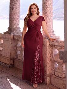 Gaun Pesta Pernikahan Romantis Warna Burgundy Ukuran Besar, Desain Leher V dengan Lipatan di Bagian Dada dan Hiasan Payet untuk Pesta Musim Gugur - Burgundy - View 4