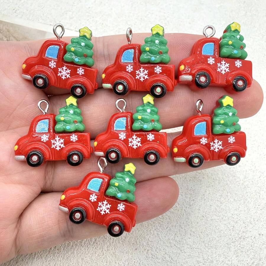 6 món charm cây thông Noel bằng nhựa resin, phù hợp làm trang sức DIY, phụ kiện tiệc, bông tai, dây chuyền, phụ kiện túi xách - Mặt dây chuyền cây thông Noel hình ô tô hoạt hình - Xem 1