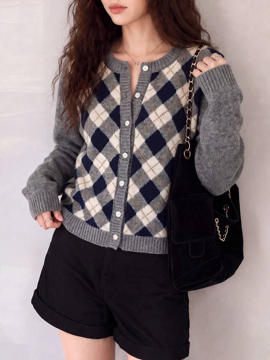 Women's Autumn/Winter Minimalist Casual Vintage Argyle Design Knit Cardigan Jacket - Grey - View 1