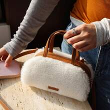 BAILEE A Stylish, Avant-Garde Faux Fur Handbag With A Plush Texture Paired With Leather Design, Perfect For Outfits And As A Gift. - Multicolor - View 5