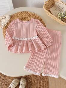 2pcs Baby Girl Forest Pastoral Style Vertical Pleated Floral Lace Trim Hem Petal Sleeve Round Neck Top With Matching Fabric Wide Leg Pants Set Spring Autumn - Dusty Pink - View 1