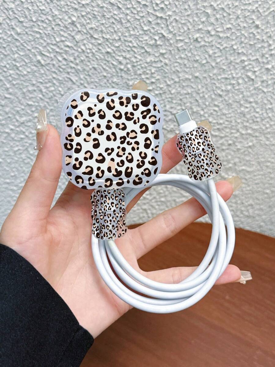 3pcs Set Data Cable Charger Wave-Shaped Protective Cover With Painted Leopard Print Pattern, Suitable For UK Standard 20W Apple Charger Protective Cover, Transparent Anti-Shatter Cover, Protects Phone And , 3-Prong Charger, Cable Protective Cover - Multicolor - View 1