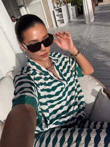 两件套女士针织套装，休闲优雅条纹领上衣和裤子，适合返校季、秋冬季节，也适合圣诞节、感恩节和新年穿着（条纹图案随机） - 湖綠 - 查看 5