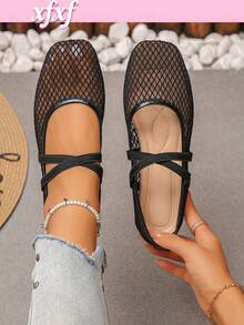 XfxfA Women's Cross Mesh Flat Shoes, Breathable & Comfortable, Suitable For Daily Casual/Shopping/Commuting Wear - Black - View 2
