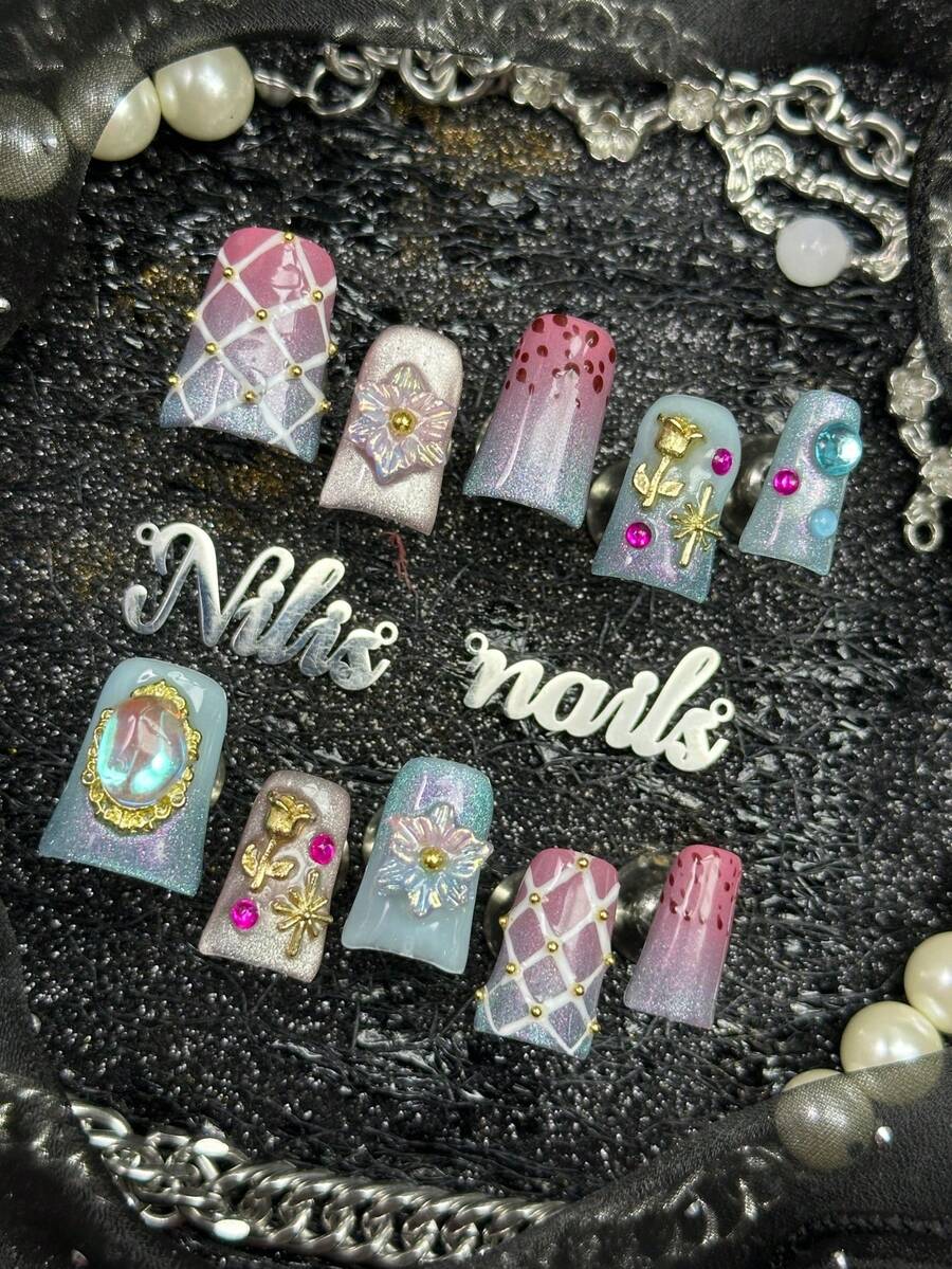 10pcs Handmade Full Coverage Short Duck Nail Tips, Gray Blue, 3D Flower Rose Rhinestone Decor, Removable & Reusable, 4 Sizes Available, Y2K Shiny Fairy Style Fake Nails, Suitable For Party & Daily Wear